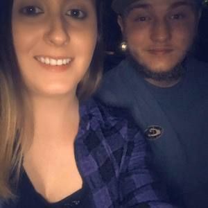 Meet your Posher, Dustin